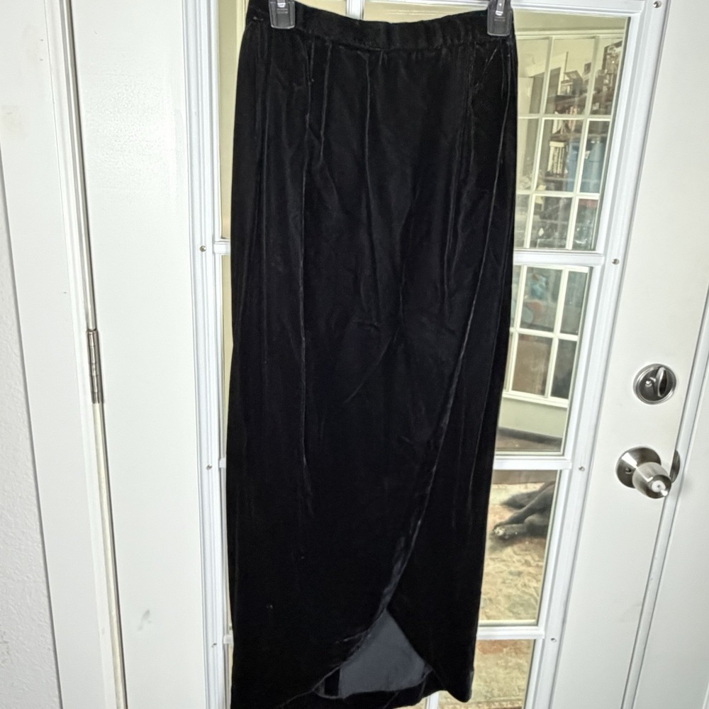 Asks Fifth Avenue After Five Black Velvet Wrap Maxi Skirt Formal Evening Vintage